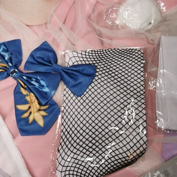 Genshin Impact Eula Cosplay Medium Halloween Costume Playboy Bunny Party Anime - Picture 6 of 11